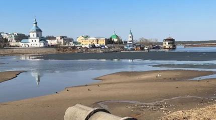 Интерес соседей России к Волге простирается аж до Черного моря Интерес соседей России к Волге простирается аж до Черного моря