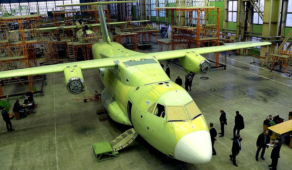 Зачем России беспилотный транспортник Ил-112