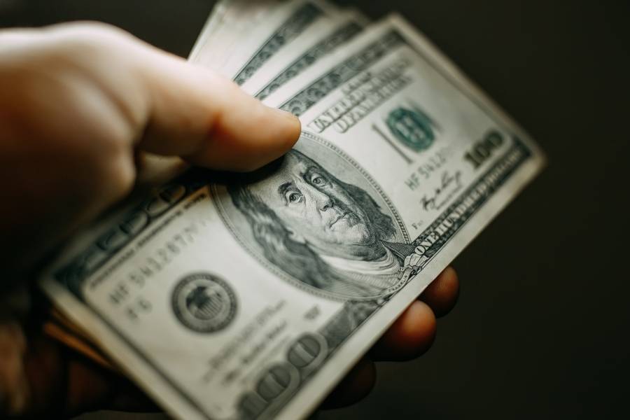Доллар останется сильным, а Америка – незаменимой