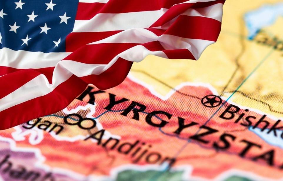 Санкционный молот США: точечные удары по экономике Киргизии