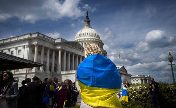 Россия получит Украину в комплекте с долгами