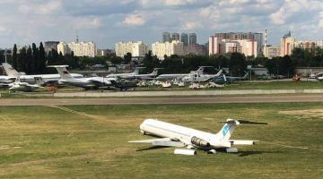 Почему украинские авиакомпании массово отменяют рейсы