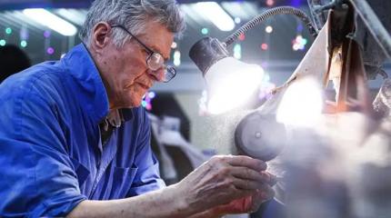 Работа до гроба в России навязывается как социальная норма