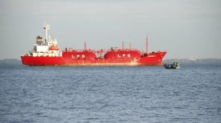 Китайцы втридорога перепродают соседям российский газ