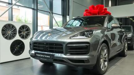 Российские владельцы Porsche и Rolls-Royce уходят в отрыв от реальности