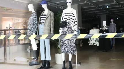 Старые вешалки: почему фэшн-ритейл массово уходит из торговых центров