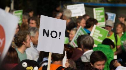 В Европе начались протесты и забастовки из-за роста цен на топливо