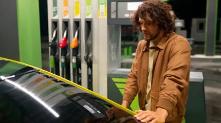 Сигнал нефтяным магнатам: депутаты предложили заморозить стоимость топлива