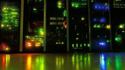 Верховный Суд РФ переходит на отечественные сервера Верховный Суд РФ переходит на отечественные сервера
