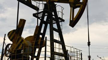 Таможня вскрыла крупную контрабанду нефти на Украину