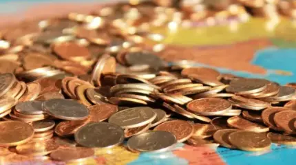 Бюджетная дыра: Минздрав РФ заработал лишь треть от плана