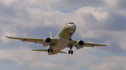 Прощай, Запад: полностью импортозамещённый SJ-100 встал на крыло Прощай, Запад: полностью импортозамещённый SJ-100 встал на крыло