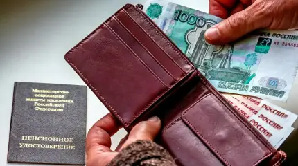 В каких сферах пенсионерам предлагают 100 тысяч и более