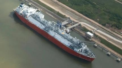 ЕС выкупил 100% российского арктического СПГ и бережно застраховал сырье