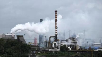 Трамп грозит Индии за покупку русской нефти, Индия делает вид, что боится