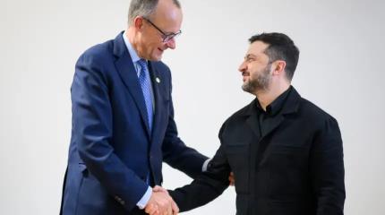 Паралич власти: немцы готовы вышвырнуть своего неуклюжего канцлера