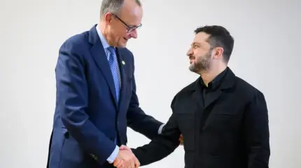 Паралич власти: немцы готовы вышвырнуть своего неуклюжего канцлера