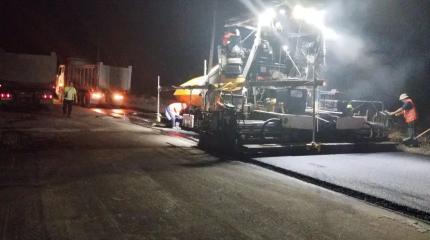 Новая Россия: дорожные работы идут днём и ночью