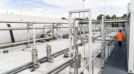 Азербайджан, США — плюс, «Газпром» — минус: чужой СПГ полез в Европу