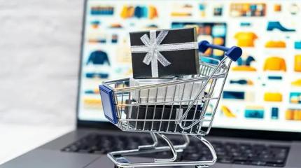 Откусит ли Греф кусок пирога у маркетплейсов?