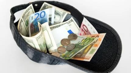 Девалютизация депозитов физических лиц в Сбербанке: новый тренд на рынке Девалютизация депозитов физических лиц в Сбербанке: новый тренд на рынке