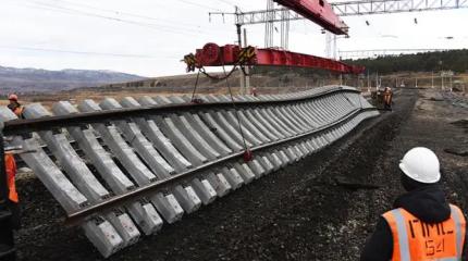 Поезд Москва — Донецк отправлением задерживается навсегда?