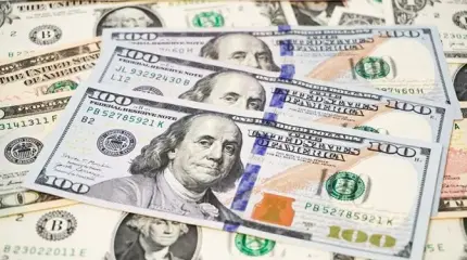 Миллиарды долларов продолжают уходить из страны окольными путями