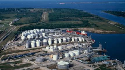 Фантики от жвачки: США продадут нефть Венесуэлы за американские товары