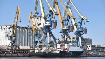 Новая Россия развивает морские порты, обеспечивает топливом аграриев