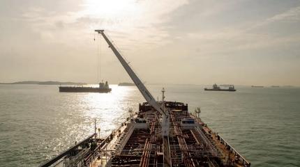 Российская нефть живуча: восставшая из огня Усть-Луга приняла первый танкер