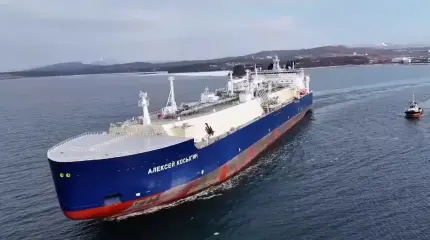 СПГ-ответ Трампу: Русский танкер против американского газа