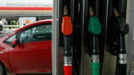 Топливный кризис: наливают больше, но канистры под запретом