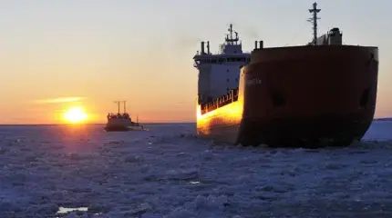 Севморпуть упёрся в голый берег