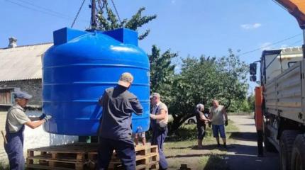 Новая Россия продолжает битвы за воду, электричество и дороги