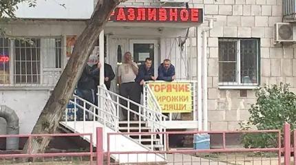 Минус сеть магазинов: в Петербурге раскрыли масштаб удара по «наливайкам»