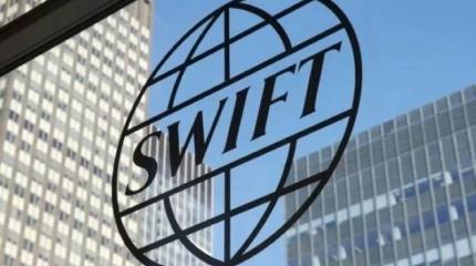 Японская пресса: Отключение России от SWIFT на ее экономику не повлияло