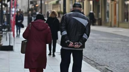 Литва обрекла себя на увядание: провал рождаемости, жизнь дорожает