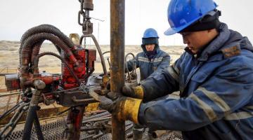 Казахстан стоит на сплошной нефти?