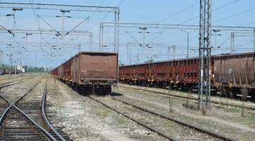 Украине предрекли транспортный коллапс из-за решения Зеленского по списанию вагонов