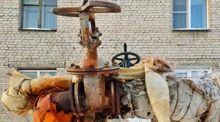 Отопительный сезон снова сорван: платежи за ЖКХ ушли в трубу, причем старую