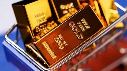 Что бы это значило: Россия продает золото из своих резервов тоннами