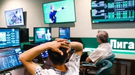 Минфин готов зарабатывать на распаде социальной ткани общества