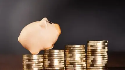 Золото, акции, вклады в банк. Где выгоднее всего сейчас деньги держать?