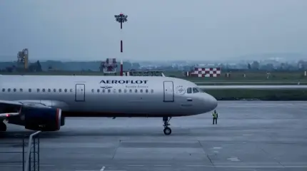 Скоро начнут падать: гражданский авиафлот РФ потерял половину воздушных судов Скоро начнут падать: гражданский авиафлот РФ потерял половину воздушных судов