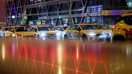 Забастовка таксистов: Россию не потрясло, но кое-кого в Москве насторожило