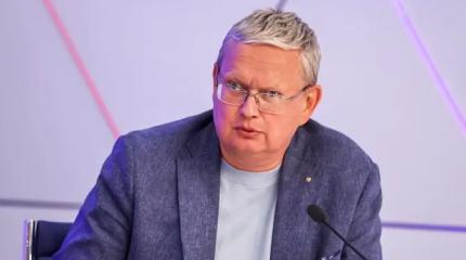 Делягин: В РФ много парадоксов — квартиры стоят пустые, НПЗ несут убытки