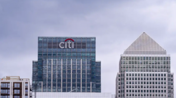 Банковская группа Citigroup намерена уволить всех непривитых сотрудников