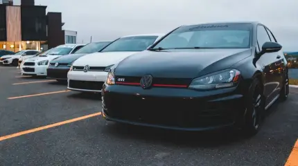 Крик о помощи: Volkswagen раздавлен китайцами дома