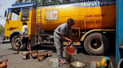 Хватит ли России индийского бензина