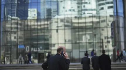 Миллионеры бегут из Англии, а скоро и из Франции побегут Миллионеры бегут из Англии, а скоро и из Франции побегут